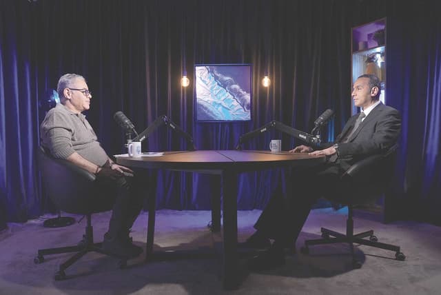 إسلام عزام خلال «CEO Level Podcast»: البورصة تتحرك لتطبيق «XBRL» للإفصاح وتحويل القوائم المالية إلى بيانات ذكية